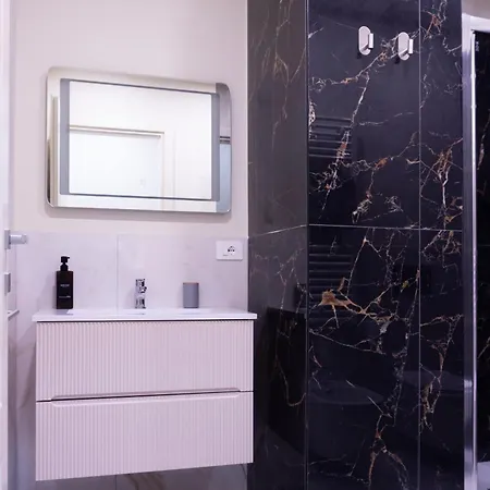 Apartamento Marconi 34 - Eleganza E Comodita In Pieno Centro Storico