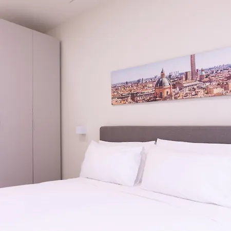 Lägenhet Marconi 34 - Eleganza E Comodita In Pieno Centro Storico Bologna